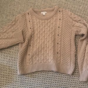 Peach / cream sweater